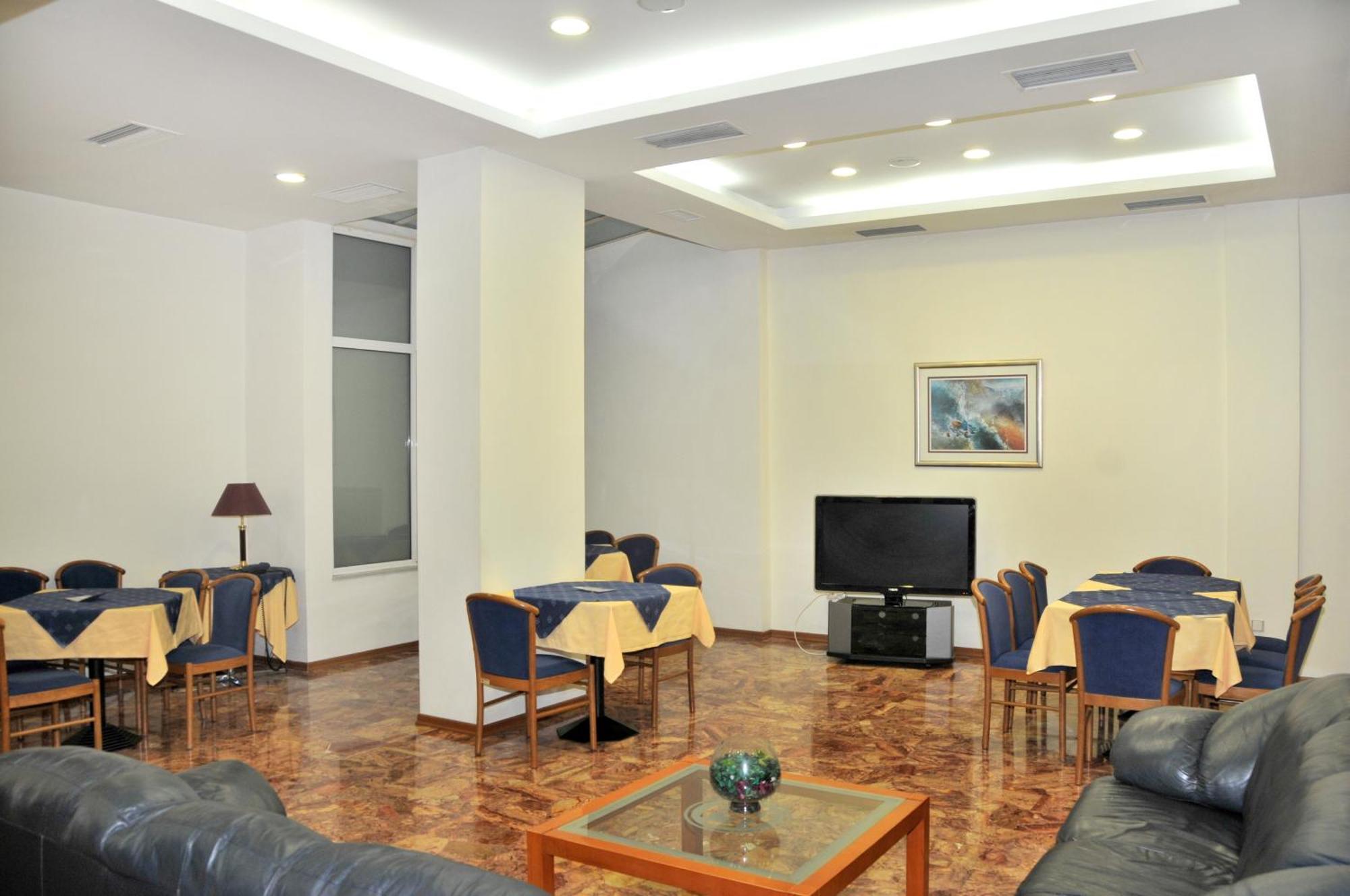 Hotel Elena Lamia Ngoại thất bức ảnh
